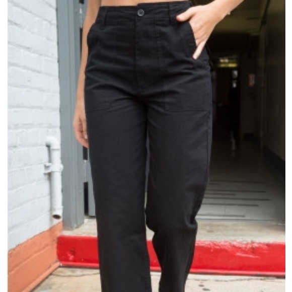 Brandy Melville Pants - NWOT Brandy Cargo Pants